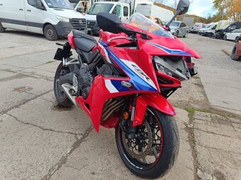 Honda CBR 650 RA - 5