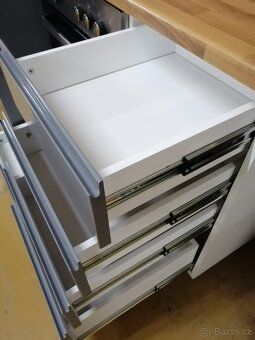 Frézované úchyty - 5