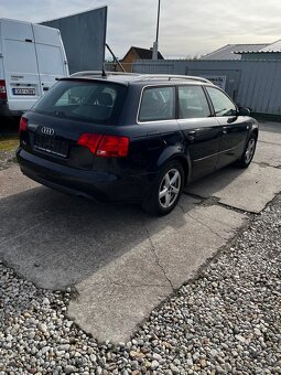 Audi A4 2.5tdi..combi.....manuál - 5