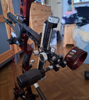 Kladkový luk Mathews Conquest 4 - 5