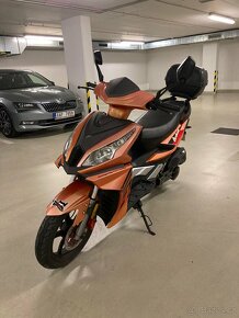 Scooter rental Prague - 5