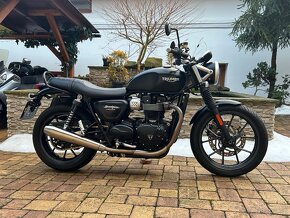 Tirumph Street Twin ABS - 5
