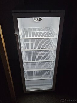 Prosklená lednice Beko - 5