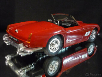Ferrari 250 GT California Polistil 1/16 - 1/18 - 5