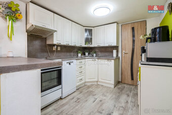 Prodej rodinného domu, 174 m², Neratovice, ul. Hlavní - 5