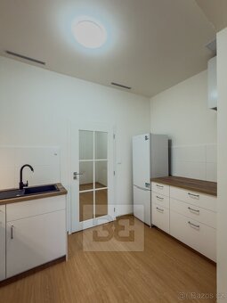 Pronájem bytu 3+1, 80 m2 - Praha - Žižkov, ev.č. N07856 - 5
