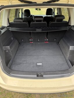 VW Touran 2.0 TDI - 5
