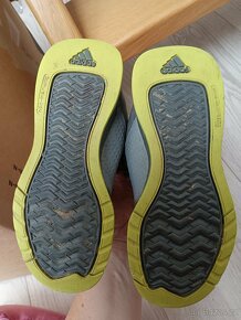 Adidas vel.29 - 5