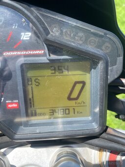 Aprilia Dorsoduro 750 - 5