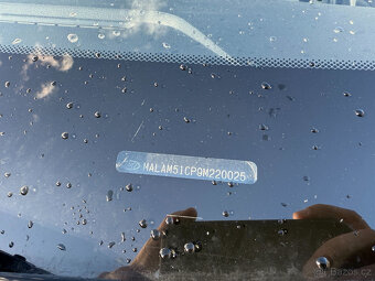 Prodám Hyundai i10 1.2 57kW – Bobik hledá novou rodinu - 5