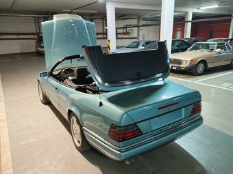 Mercedes Benz w124 kabriolet E 300 W124,320  REZERVACE - 5