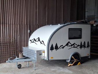 Predám upravený minikaravan KONDOR do 750kg - 5