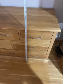 Dubová komoda - 5