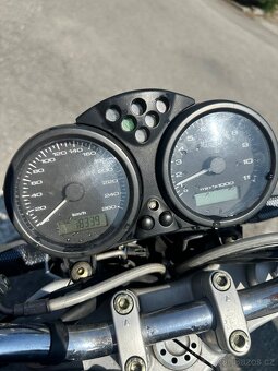 Ducati Monster 620 r.v. 2004 - 5