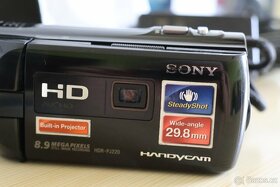 kamera sony HDR-PJ 220P - 5