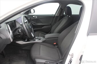 BMW Řada 1 118i 103kW ADVANTAGE ČR (2020) - 5