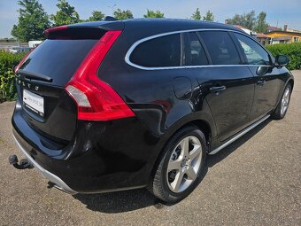VOLVO V60 2012 T6 224 kW AWD 4x4 R-DESIGN,NAVI,PARK.KAMERA - 5