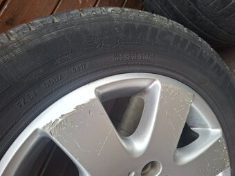 VW Transporter ,al kola- letni pneu 205/65R16C - 5