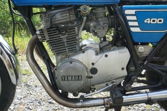 Yamaha XS400 - 5