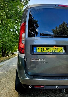Predám FIAT DOBLO maxi - 5