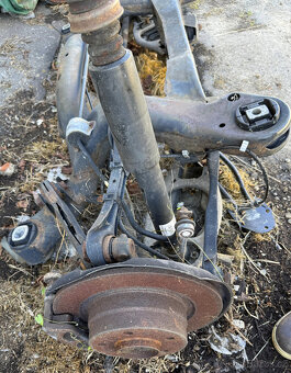 Zadní náprava komplet 64529182794 BMW 1 E87 - 5