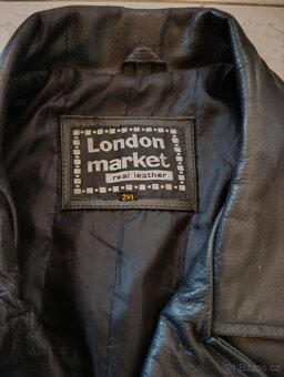 KOŽENÁ BUNDA NA MOTORKU. - 5