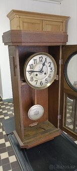 Starožitný nábytek - 5