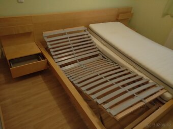 Manželská postel Malm 180x200 cm - 5