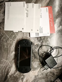 PlayStation Portable - 5