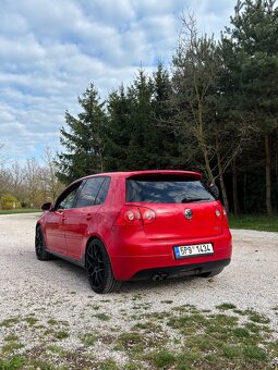 Volkswagen Golf GTI - 5
