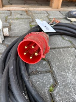 Prodluzovaci kabely 380V - 5