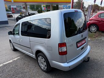 Volkswagen Caddy MAXI 1.9TDi • 77kw • 5/2008 • 7 míst •Tažné - 5