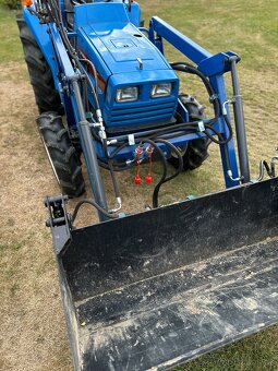 Traktor ISEKI TA317 + čelní nakladač s klapačkou - 5