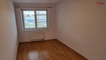 OV 2+kk s balkónem, po rekonstr, 2.NP/6 , 57 m2, k pronájmu - 5