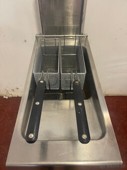 Elektrická fritéza Zanussi - 5