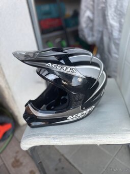 Helma na motorku - 5