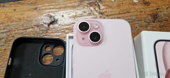 Apple iphone 15 128gb Pink - 5