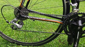 Zachovalé málo používané silniční kolo Rock Machine RaceRide - 5