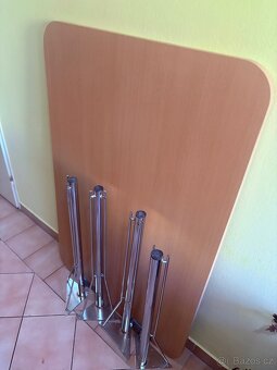 Jídelní stůl - 5