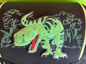 Prodám: Dětská školní aktovka s dinosaurem, zn. Belmil - 5