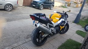 Prodám honda cbr 929rr - 5