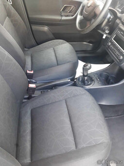 benzínová Škoda Fabia 2  1.2 TSI  63kW 2011 - 5