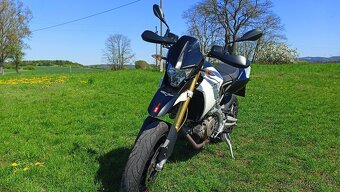 Aprilia dorsoduro 750 - 5