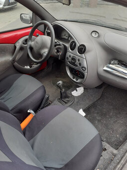 Ford Ka 1.3i - 5