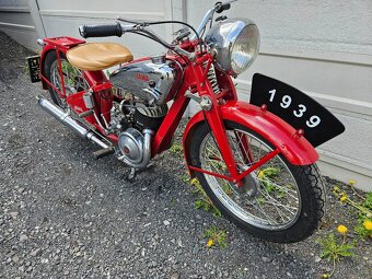 Jawa 250 Special - 5