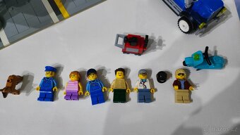 Lego 10264 - Corner garage - 5
