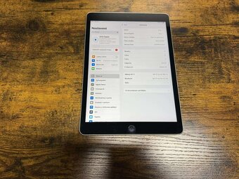 Apple iPad 10.2" 9. gen. (2021) - 5