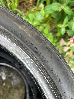 Hankook 255/35 ZR18 - 5