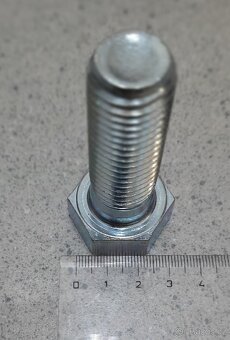 Metrické šrouby M20x60 mm - 5