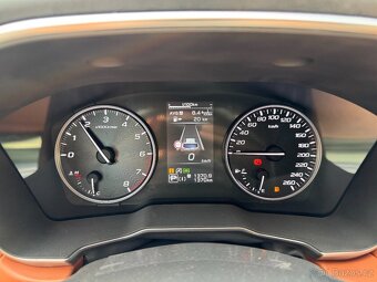 Subaru Outback 2.5 Touring (2024) - 5